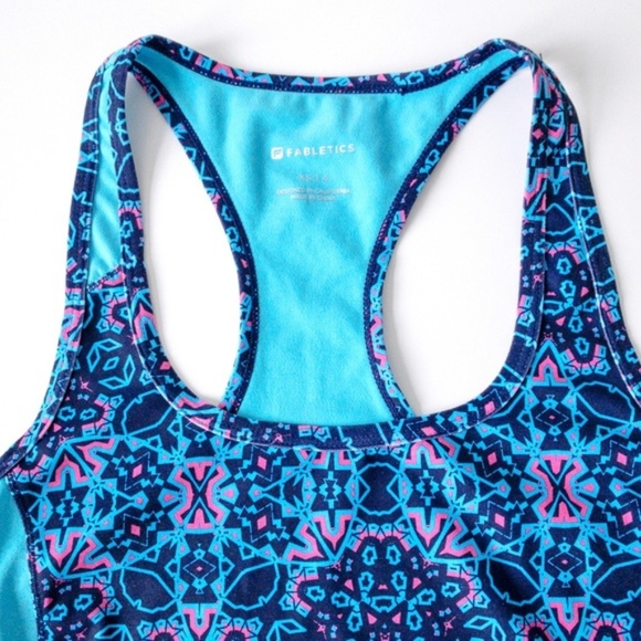 Fabletics Berlin Tank in Mosaic Print - Picture 3 of 6